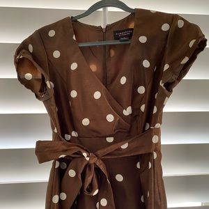 Women’s Robbie Bee faux wrap dress. Brown with white polka dots